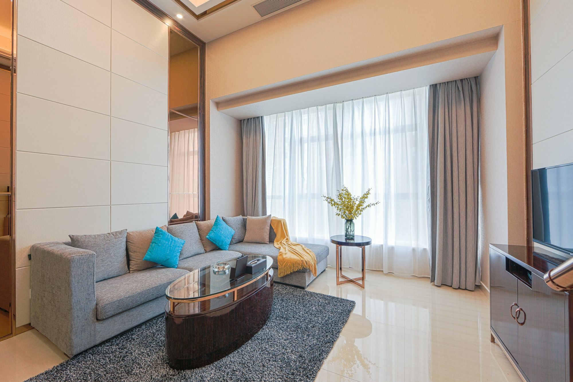 Waifiden Duplex Hotel Apartment Zhongyong Jinyu Branch-Free Shuttle Bus During The Canton Fair Exterior foto